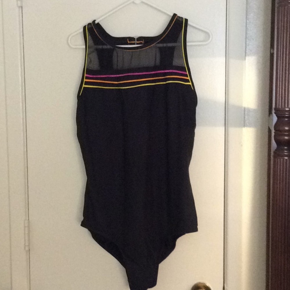 Swim suit
